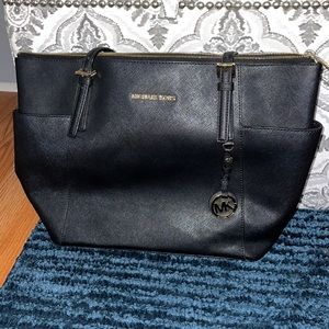 Black Michael Kors bag